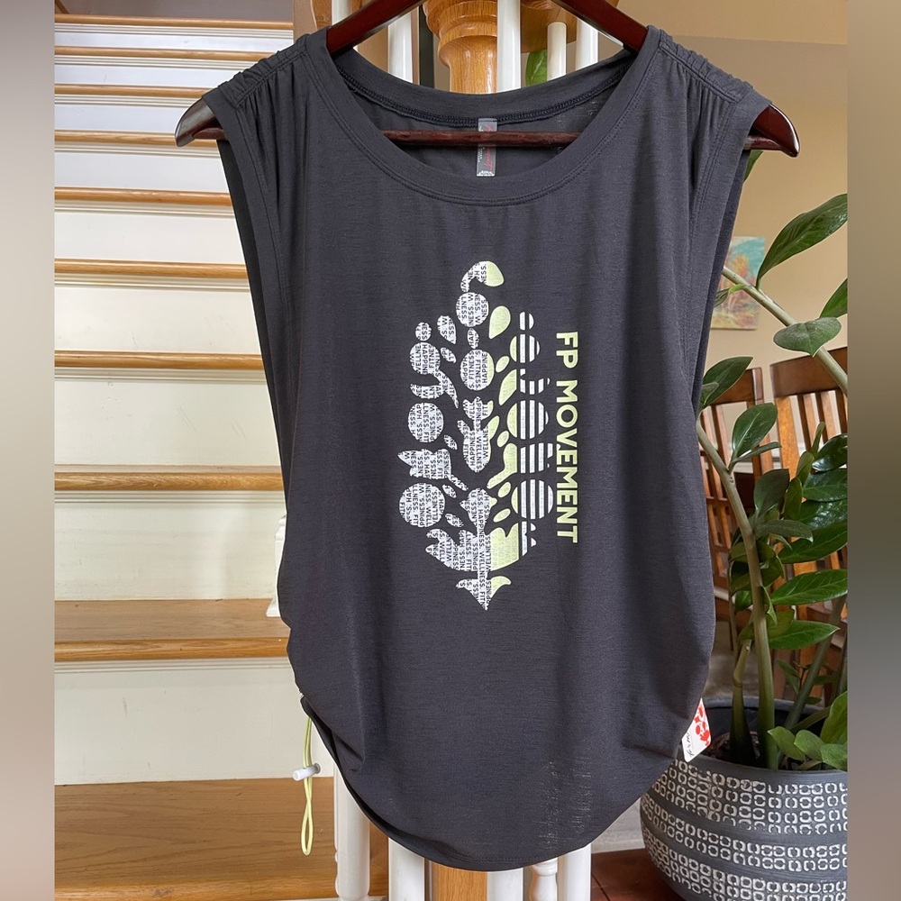 NWT FP Movement Women's Tempo Sport Logo Mode Muscle Tank